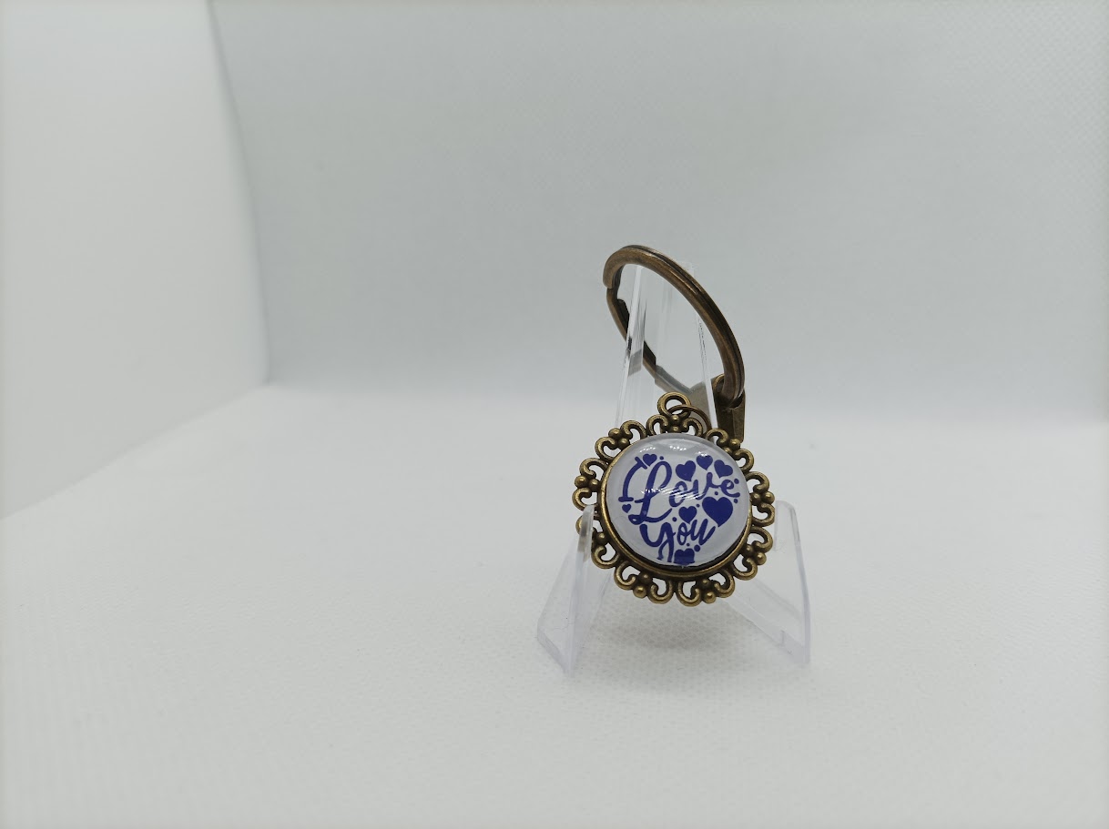 🗝️ Porte-Clés Métallique Personnalisable – Entourage en Forme de Cœur